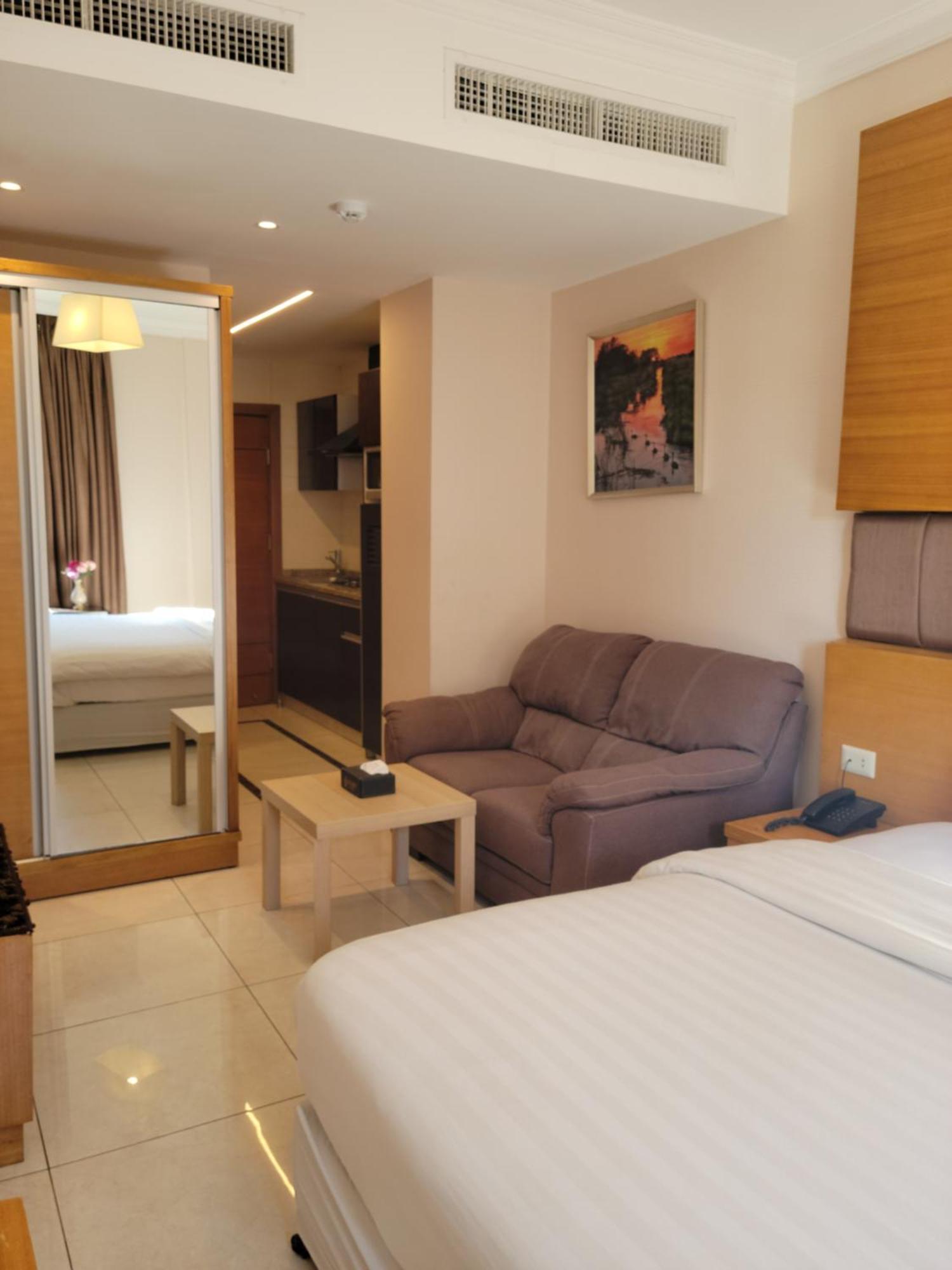 Big Ben Hotel Suites Amman Buitenkant foto