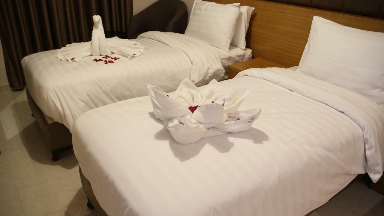 Big Ben Hotel Suites Amman Buitenkant foto